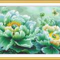 Butterfly playing peony()