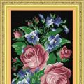 Rose in vase (/)