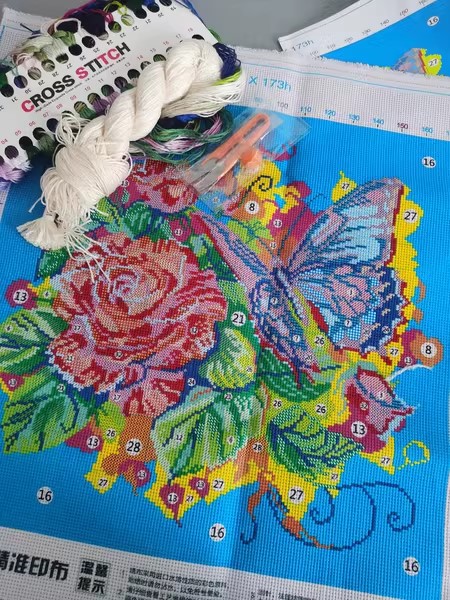 ٻҾ2 ͧԹ : Butterfly flower ()