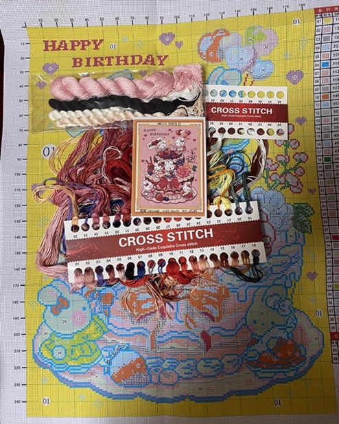 �ٻ�Ҿ���4 �ͧ�Թ��� : Pink birthday rabbit (��������)